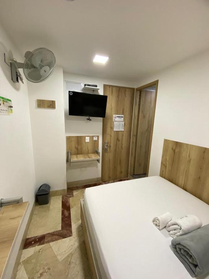 Hotel Park Caribe Медельїн Екстер'єр фото