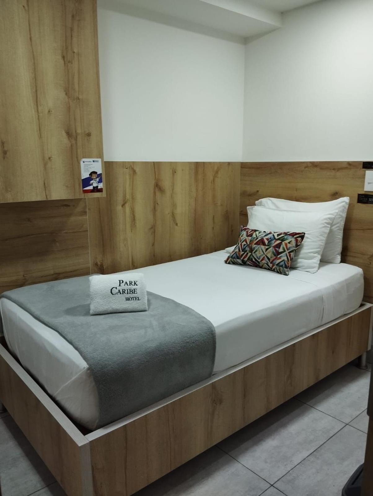 Hotel Park Caribe Медельїн Екстер'єр фото